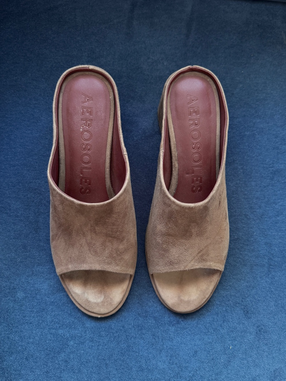 Aerosoles slip-on suede mules Size 7.5